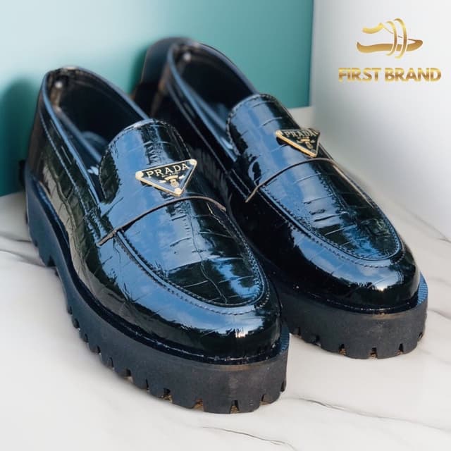009-Prada Shoe